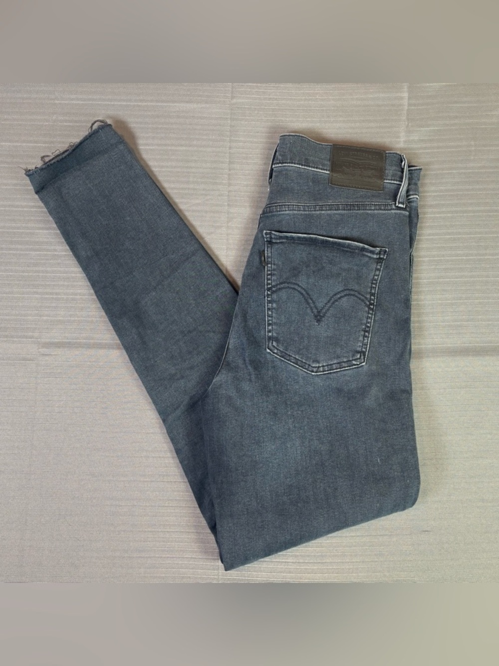 Levi’s Mile High Super Skinny Jeans Women’s 27 High Rise Stretch Denim